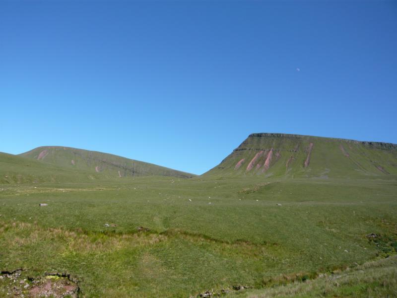 K800_P1000143.JPG - Wanderung zum Llyn y Fan Fach, Brecon Beacons