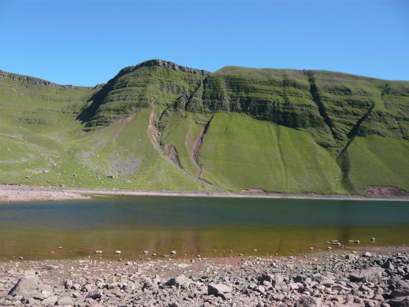 K800_P1000150.JPG - Llyn y Fan Fach