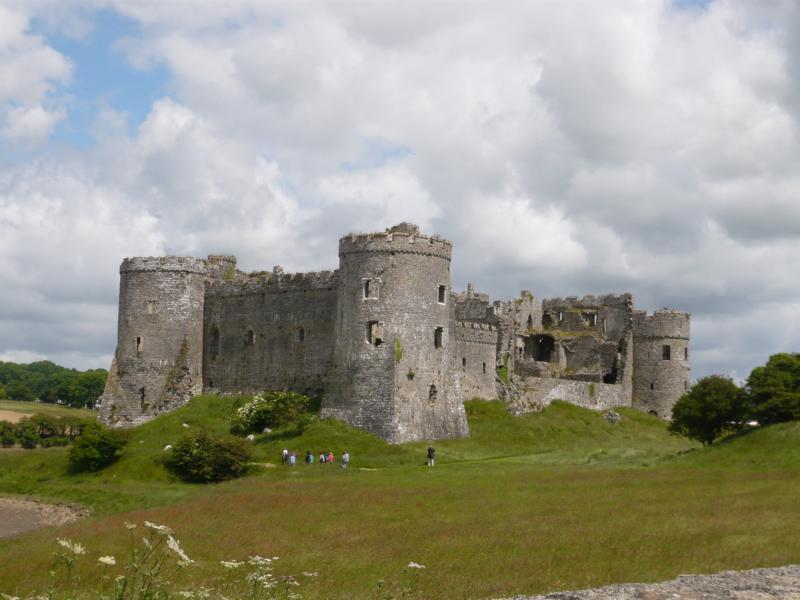 K800_P1000224.JPG - Carew Castle, Pembrokeshire